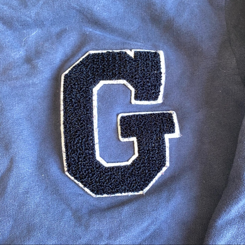 Guess Crewneck Sweatshirt Small - Picture 2 of 9